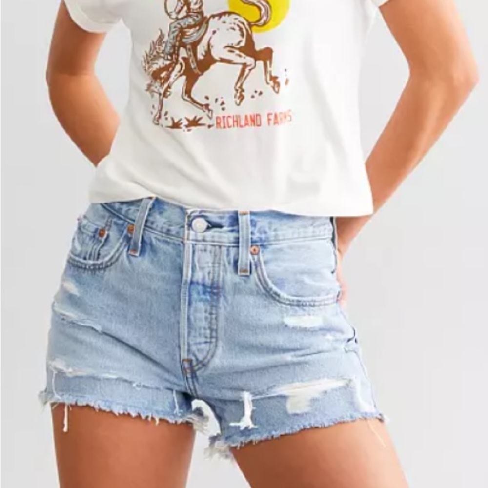 Levi’s 501 original fit high-rise women’s shorts size 29